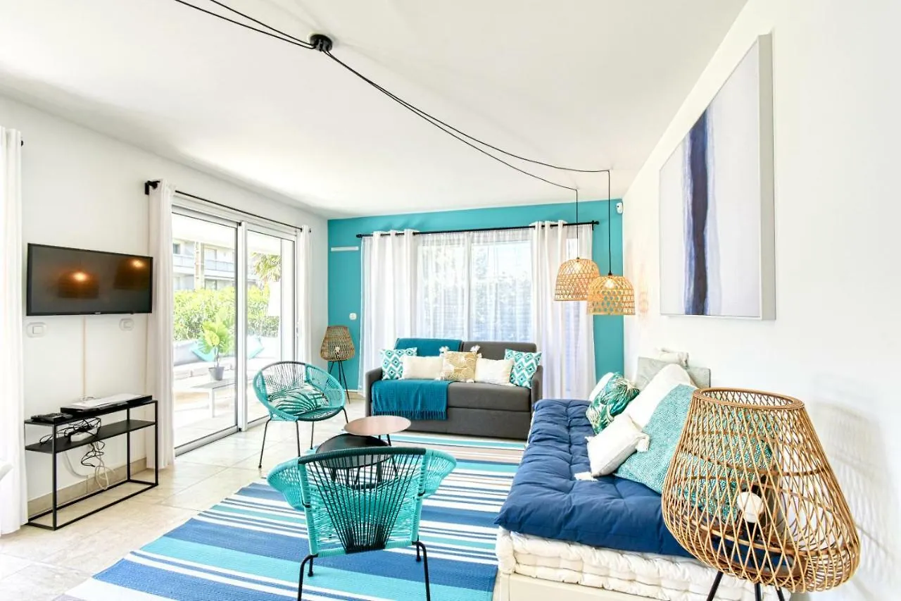 Nice Apartment With Private Garden, Pool & Parking Cannes 0*,  France