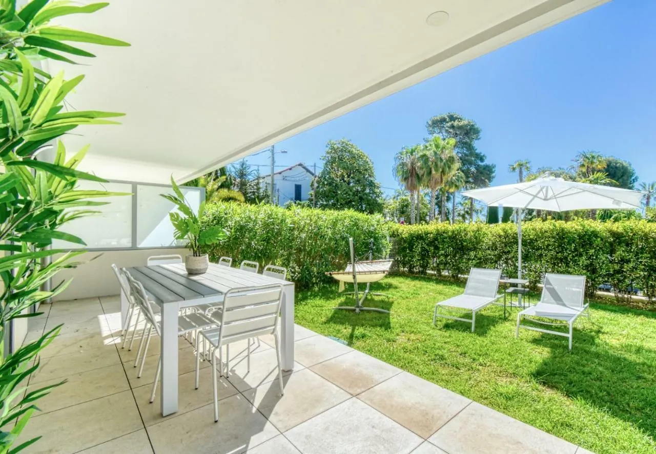 Nice Apartment With Private Garden, Pool & Parking Cannes