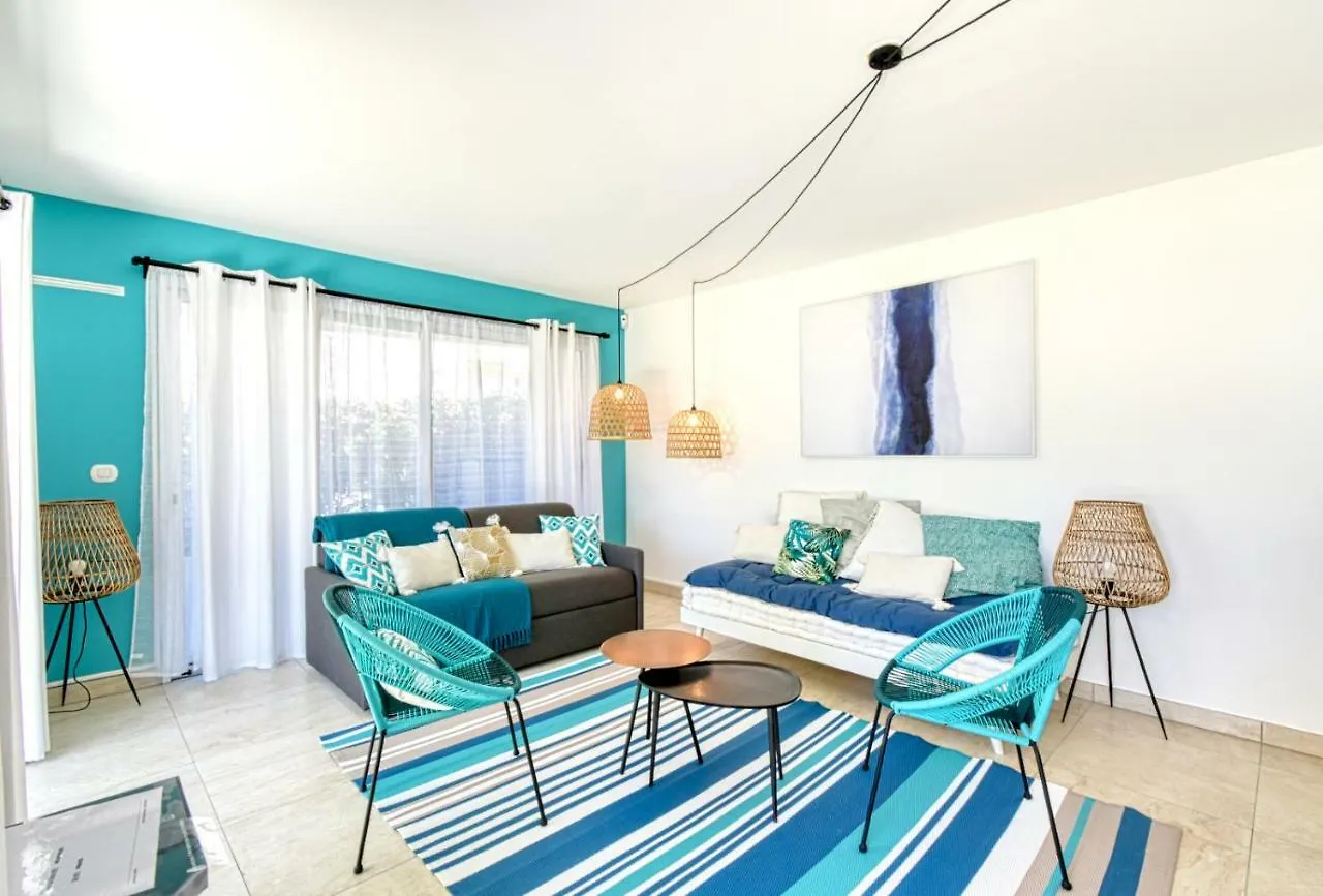 Nice Apartment With Private Garden, Pool & Parking Cannes 0*,  France